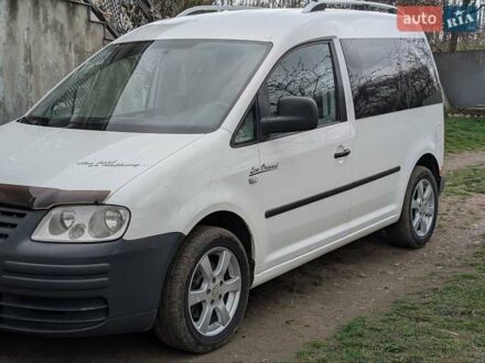 Фольксваген Кадді 2005 у Чернівцях на Automoto.ua Білий Фольксваген Кадді, об'ємом двигуна 1.9 л та пробігом 313 тис. км за 4950 $, фото 1 на Automoto.ua