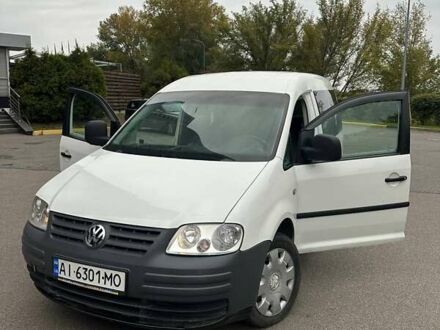 Белый Фольксваген Кадди, объемом двигателя 1.97 л и пробегом 334 тыс. км за 4850 $, фото 1 на Automoto.ua