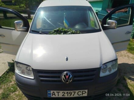 Фольксваген Кадди 2005 в Калуше на Automoto.ua Белый Фольксваген Кадди, объемом двигателя 2 л и пробегом 350 тыс. км за 4800 $, фото 1 на Automoto.ua
