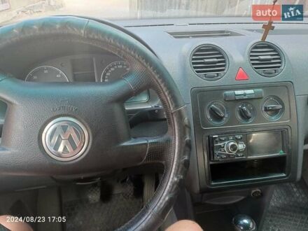 Белый Фольксваген Кадди, объемом двигателя 1.9 л и пробегом 340 тыс. км за 4500 $, фото 1 на Automoto.ua