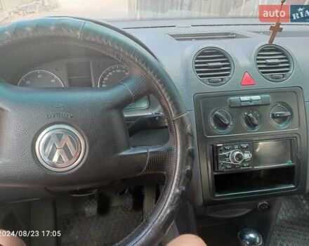 Белый Фольксваген Кадди, объемом двигателя 1.9 л и пробегом 340 тыс. км за 4500 $, фото 1 на Automoto.ua