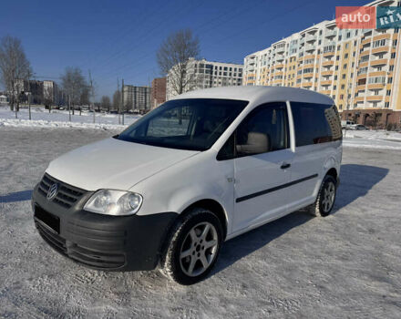 Белый Фольксваген Кадди, объемом двигателя 1.9 л и пробегом 276 тыс. км за 5400 $, фото 1 на Automoto.ua