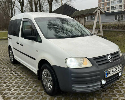 Белый Фольксваген Кадди, объемом двигателя 1.97 л и пробегом 356 тыс. км за 4150 $, фото 1 на Automoto.ua
