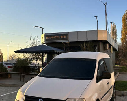 Белый Фольксваген Кадди, объемом двигателя 1.9 л и пробегом 233 тыс. км за 5999 $, фото 1 на Automoto.ua