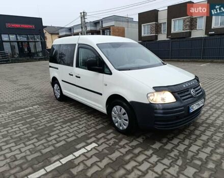 Белый Фольксваген Кадди, объемом двигателя 1.97 л и пробегом 400 тыс. км за 4650 $, фото 1 на Automoto.ua
