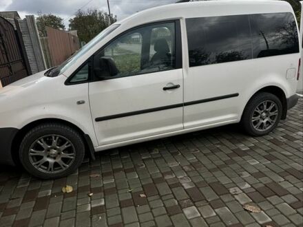 Белый Фольксваген Кадди, объемом двигателя 1.9 л и пробегом 207 тыс. км за 5500 $, фото 1 на Automoto.ua