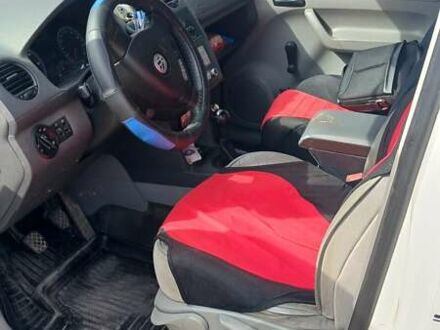 Фольксваген Кадді 2006 у Миколаєві на Automoto.ua Білий Фольксваген Кадді, об'ємом двигуна 1.97 л та пробігом 308 тис. км за 6300 $, фото 1 на Automoto.ua