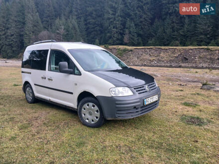 Белый Фольксваген Кадди, объемом двигателя 1.9 л и пробегом 250 тыс. км за 4500 $, фото 1 на Automoto.ua