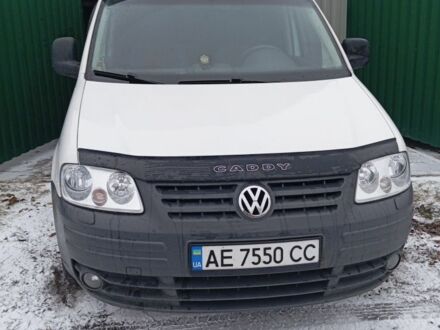 Белый Фольксваген Кадди, объемом двигателя 1.9 л и пробегом 200 тыс. км за 8000 $, фото 1 на Automoto.ua