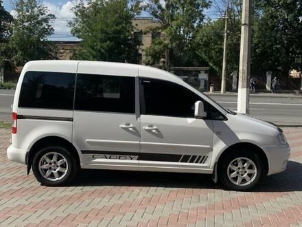 Білий Фольксваген Кадді, об'ємом двигуна 1.98 л та пробігом 470 тис. км за 4000 $, фото 1 на Automoto.ua