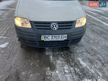 Белый Фольксваген Кадди, объемом двигателя 1.9 л и пробегом 211 тыс. км за 4450 $, фото 1 на Automoto.ua