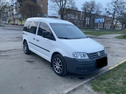 Білий Фольксваген Кадді, об'ємом двигуна 2 л та пробігом 340 тис. км за 6300 $, фото 1 на Automoto.ua