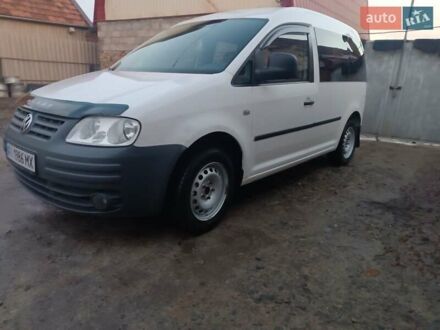 Белый Фольксваген Кадди, объемом двигателя 1.9 л и пробегом 348 тыс. км за 5100 $, фото 1 на Automoto.ua