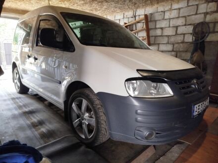 Фольксваген Кадді 2008 у Кам'янське (Дніпродзержинськ) на Automoto.ua Білий Фольксваген Кадді, об'ємом двигуна 1.6 л та пробігом 170 тис. км за 7000 $, фото 1 на Automoto.ua