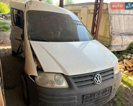 Белый Фольксваген Кадди, объемом двигателя 2 л и пробегом 350 тыс. км за 3200 $, фото 1 на Automoto.ua