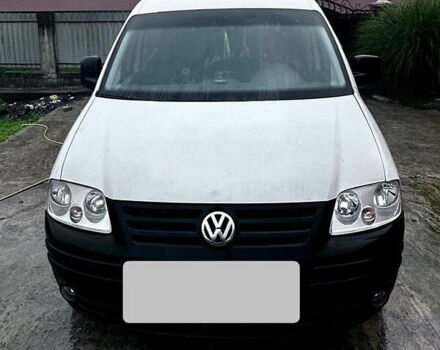 Фольксваген Кадди 2008 в Тячеве на Automoto.ua Белый Фольксваген Кадди, объемом двигателя 1.9 л и пробегом 370 тыс. км за 5000 $, фото 1 на Automoto.ua