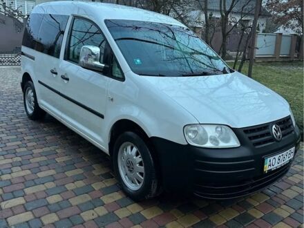 Белый Фольксваген Кадди, объемом двигателя 1.9 л и пробегом 168 тыс. км за 2500 $, фото 1 на Automoto.ua