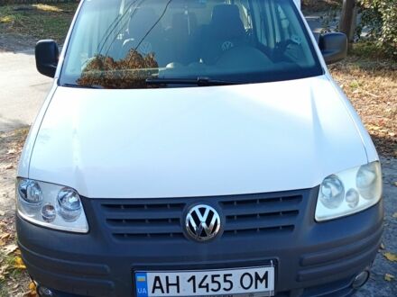 Белый Фольксваген Кадди, объемом двигателя 2 л и пробегом 278 тыс. км за 5990 $, фото 1 на Automoto.ua