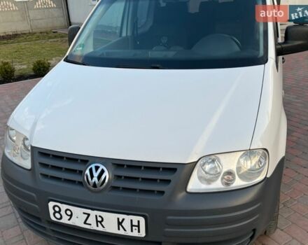 Белый Фольксваген Кадди, объемом двигателя 1.6 л и пробегом 260 тыс. км за 6999 $, фото 1 на Automoto.ua