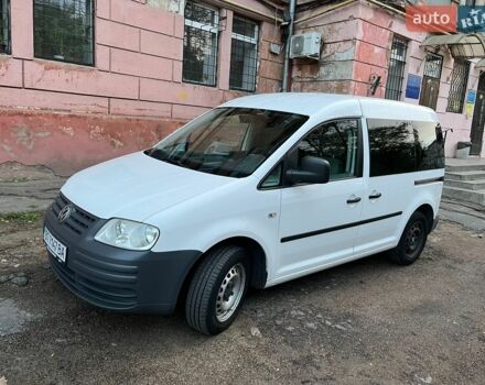 Белый Фольксваген Кадди, объемом двигателя 1.9 л и пробегом 253 тыс. км за 7000 $, фото 1 на Automoto.ua