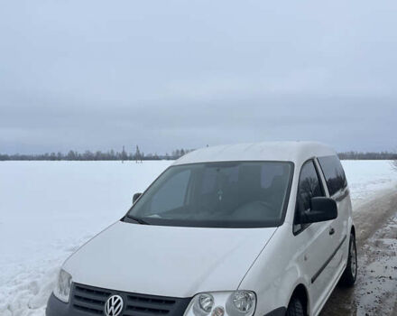 Белый Фольксваген Кадди, объемом двигателя 1.9 л и пробегом 261 тыс. км за 7500 $, фото 1 на Automoto.ua