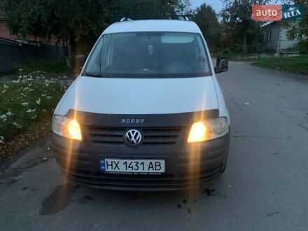 Фольксваген Кадди 2008 в Каменце-Подольском на Automoto.ua Белый Фольксваген Кадди, объемом двигателя 1.39 л и пробегом 239 тыс. км за 6500 $, фото 1 на Automoto.ua