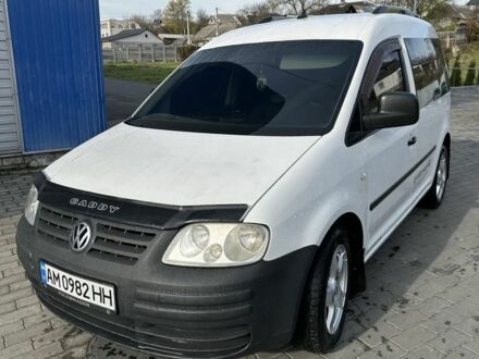 Белый Фольксваген Кадди, объемом двигателя 1.9 л и пробегом 270 тыс. км за 7999 $, фото 1 на Automoto.ua