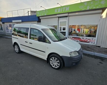Белый Фольксваген Кадди, объемом двигателя 2 л и пробегом 381 тыс. км за 5700 $, фото 1 на Automoto.ua