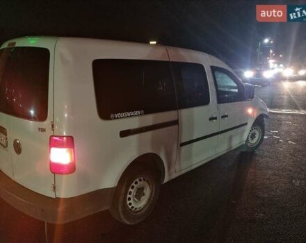 Білий Фольксваген Кадді, об'ємом двигуна 1.9 л та пробігом 300 тис. км за 100 $, фото 1 на Automoto.ua