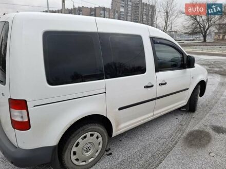 Фольксваген Кадди 2009 в Харькове на Automoto.ua Белый Фольксваген Кадди, объемом двигателя 1.6 л и пробегом 207 тыс. км за 7500 $, фото 1 на Automoto.ua