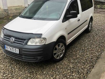 Белый Фольксваген Кадди, объемом двигателя 1.9 л и пробегом 343 тыс. км за 6800 $, фото 1 на Automoto.ua