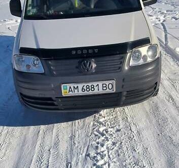 Фольксваген Кадді 2010 у Олевске на Automoto.ua Білий Фольксваген Кадді, об'ємом двигуна 1.9 л та пробігом 245 тис. км за 7500 $, фото 1 на Automoto.ua