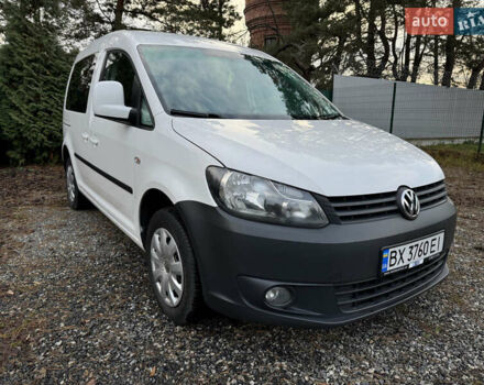 Белый Фольксваген Кадди, объемом двигателя 1.6 л и пробегом 212 тыс. км за 8550 $, фото 1 на Automoto.ua
