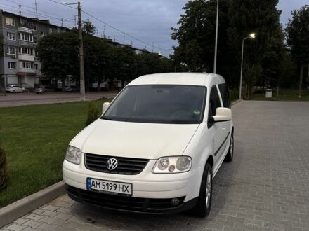 Білий Фольксваген Кадді, об'ємом двигуна 1.9 л та пробігом 300 тис. км за 8000 $, фото 1 на Automoto.ua