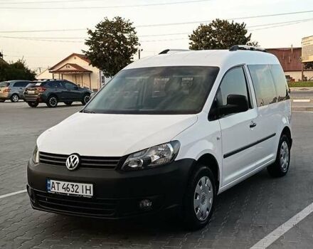 Білий Фольксваген Кадді, об'ємом двигуна 1.6 л та пробігом 247 тис. км за 9500 $, фото 1 на Automoto.ua