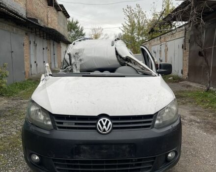 Белый Фольксваген Кадди, объемом двигателя 1.6 л и пробегом 300 тыс. км за 2500 $, фото 1 на Automoto.ua