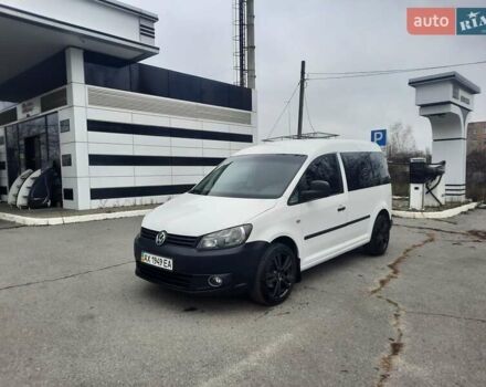 Білий Фольксваген Кадді, об'ємом двигуна 1.6 л та пробігом 224 тис. км за 8700 $, фото 1 на Automoto.ua
