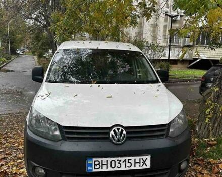 Білий Фольксваген Кадді, об'ємом двигуна 1.6 л та пробігом 260 тис. км за 10000 $, фото 1 на Automoto.ua