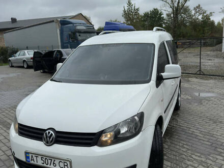 Белый Фольксваген Кадди, объемом двигателя 1.6 л и пробегом 193 тыс. км за 8300 $, фото 1 на Automoto.ua
