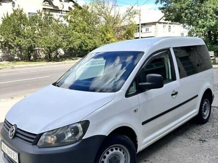 Белый Фольксваген Кадди, объемом двигателя 1.6 л и пробегом 290 тыс. км за 8890 $, фото 1 на Automoto.ua