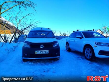 Белый Фольксваген Кадди, объемом двигателя 2 л и пробегом 28100 тыс. км за 8500 $, фото 1 на Automoto.ua
