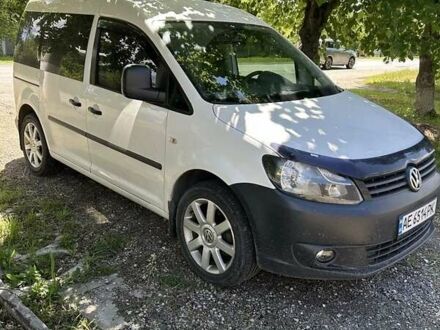 Фольксваген Кадди 2011 в Синельниковом на Automoto.ua Белый Фольксваген Кадди, объемом двигателя 1.6 л и пробегом 300 тыс. км за 7700 $, фото 1 на Automoto.ua