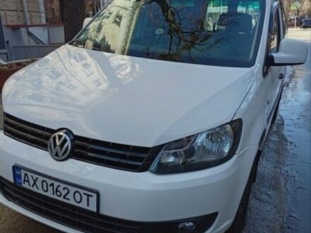 Белый Фольксваген Кадди, объемом двигателя 1.6 л и пробегом 280 тыс. км за 9200 $, фото 1 на Automoto.ua