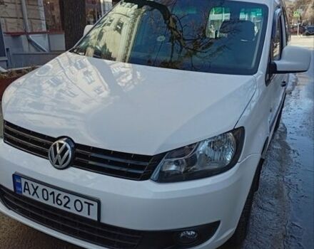 Белый Фольксваген Кадди, объемом двигателя 1.6 л и пробегом 280 тыс. км за 9200 $, фото 1 на Automoto.ua