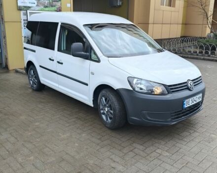 Белый Фольксваген Кадди, объемом двигателя 1.6 л и пробегом 272 тыс. км за 8000 $, фото 1 на Automoto.ua