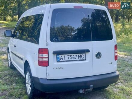 Белый Фольксваген Кадди, объемом двигателя 1.2 л и пробегом 245 тыс. км за 7800 $, фото 1 на Automoto.ua