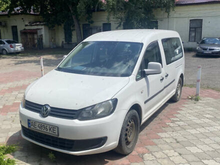Белый Фольксваген Кадди, объемом двигателя 1.6 л и пробегом 256 тыс. км за 7400 $, фото 1 на Automoto.ua