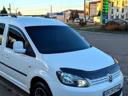 Фольксваген Кадди 2012 в Житомире на Automoto.ua Белый Фольксваген Кадди, объемом двигателя 1.6 л и пробегом 208 тыс. км за 10000 $, фото 1 на Automoto.ua