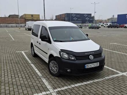 Белый Фольксваген Кадди, объемом двигателя 1.6 л и пробегом 315 тыс. км за 9200 $, фото 1 на Automoto.ua