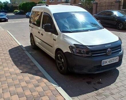 Белый Фольксваген Кадди, объемом двигателя 1.6 л и пробегом 270 тыс. км за 12400 $, фото 1 на Automoto.ua
